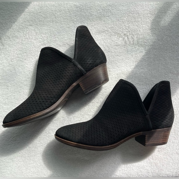 Lucky Brand Baley Black Booties Women’s Size 9.5 - Picture 2 of 10